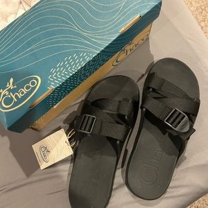 Chaco slip on sandals